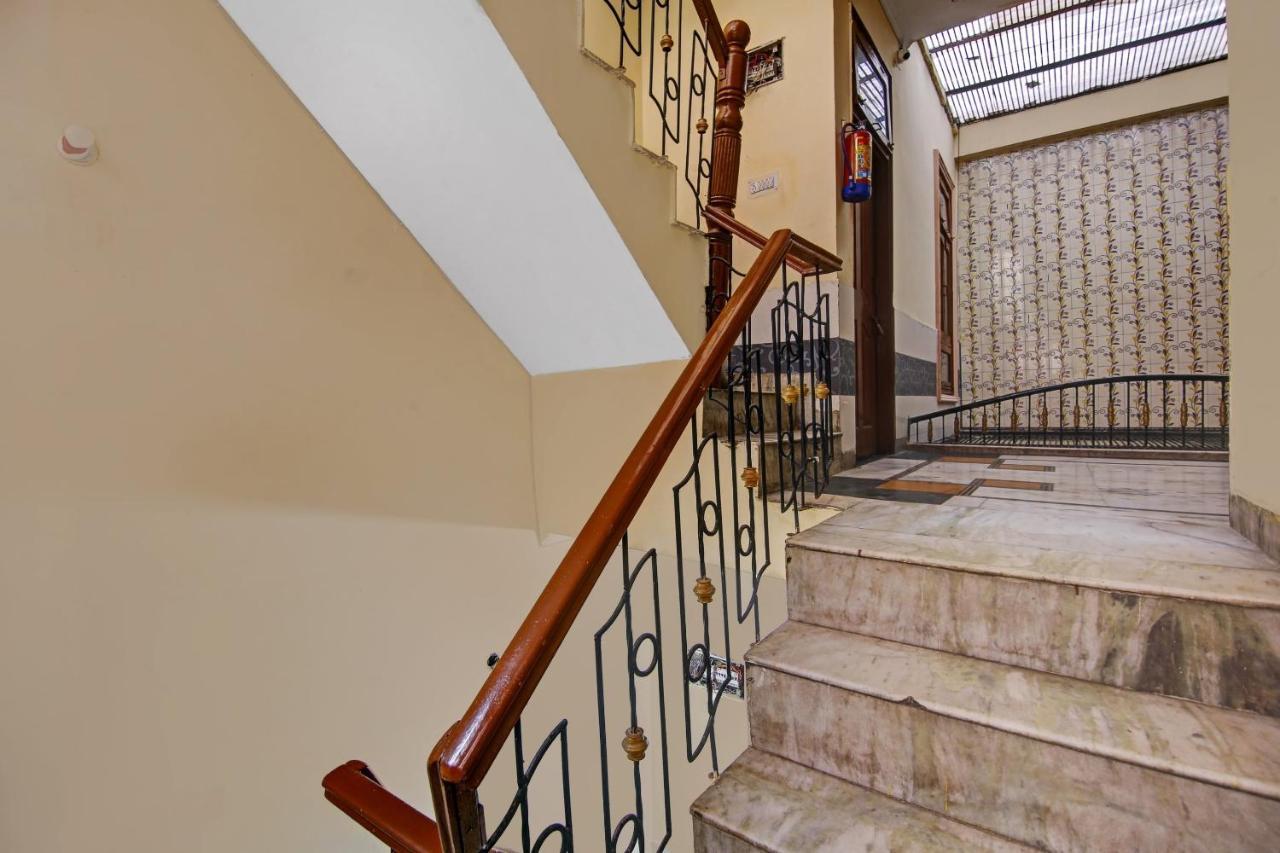 فندق غازي أبادفي  Oyo Galaxy Plaza المظهر الخارجي الصورة